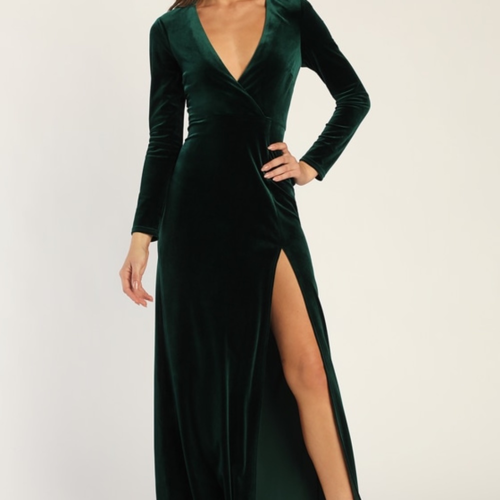 Lulus Sensational Memories Emerald Green Velvet Surplice Maxi Dress - Size M